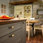 Casa Milena - Stone House With Pool Gornja Nugla